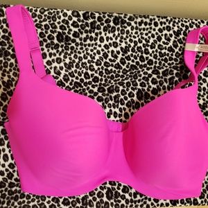 Hot pink full figure bra